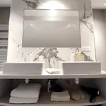 Le Pre Des Cerfs Ii * ラ・ブレス